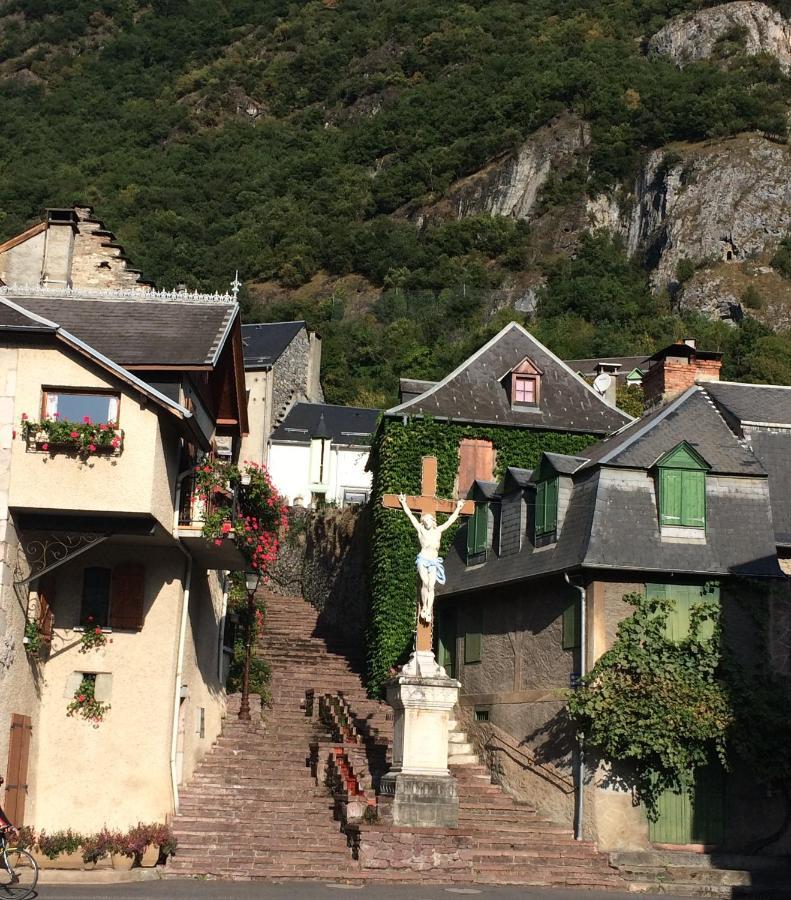 Bed and Breakfast Les Deux Rives Cierp Zewnętrze zdjęcie