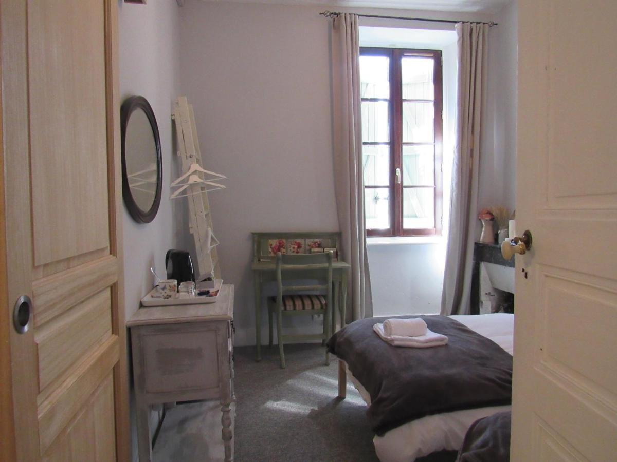 Bed and Breakfast Les Deux Rives Cierp Zewnętrze zdjęcie